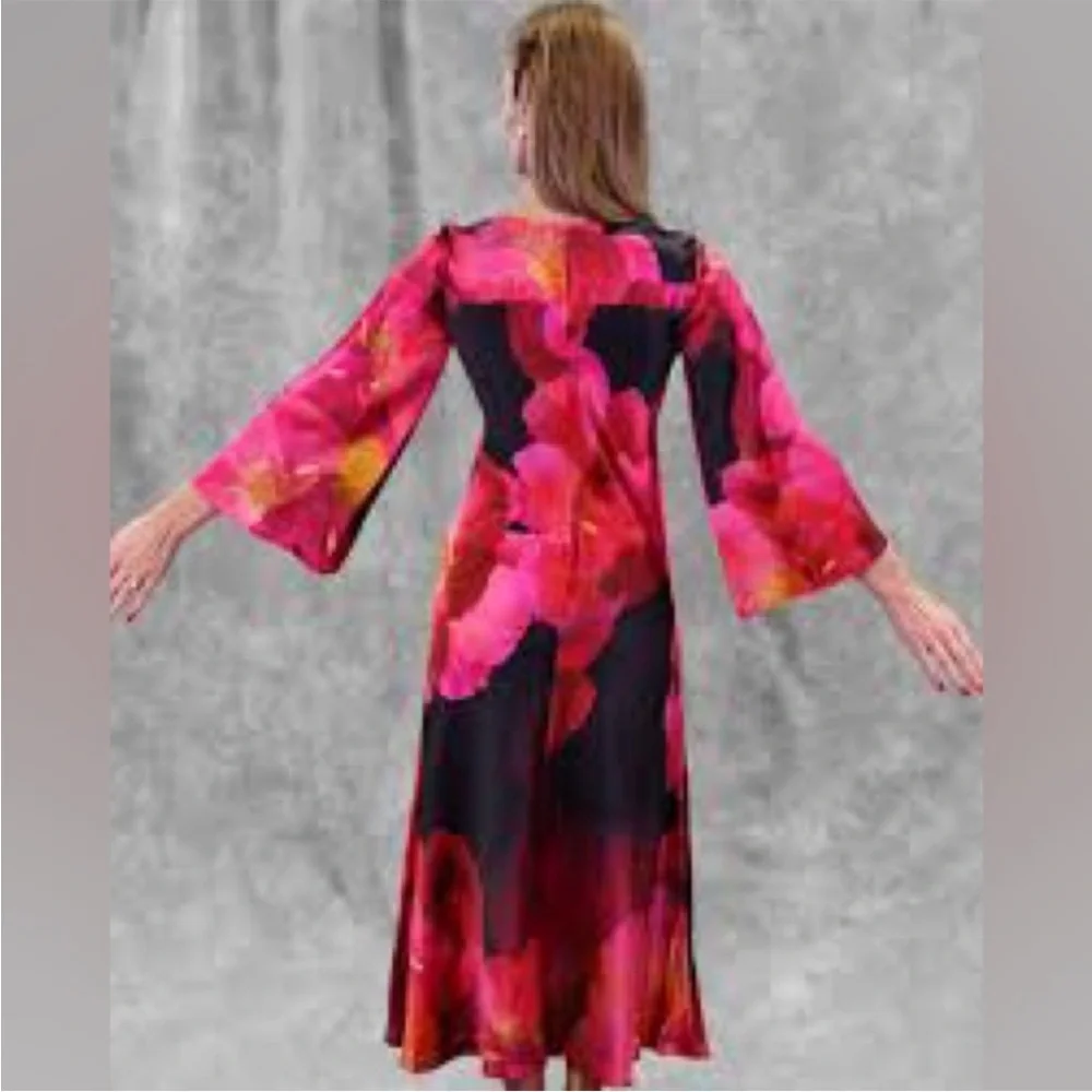 NWT JOHNNY WAS Silk Floral Bloom Placement Print 3/4 Flared Sleeve Dress - Picture 7 of 11